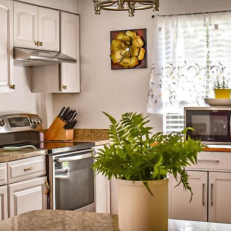 Welcome To The Cottage: A Home Away From Home Port St. Lucie Esterno foto