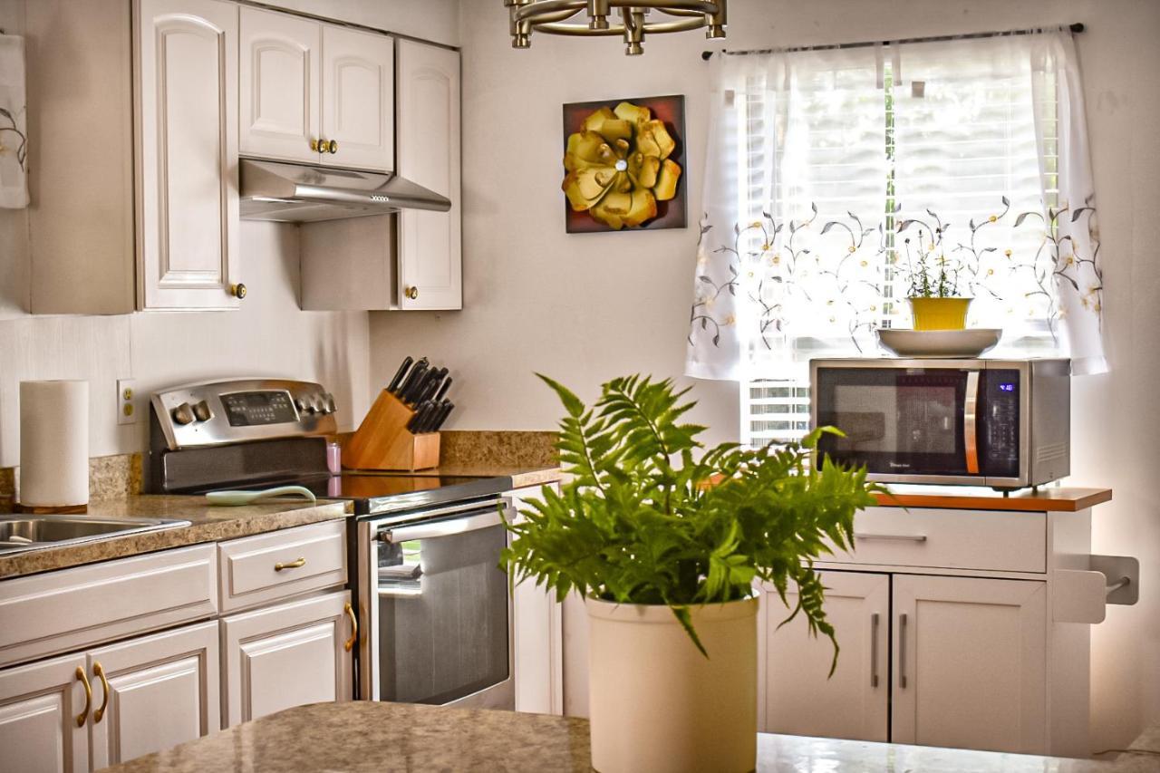 Welcome To The Cottage: A Home Away From Home Port St. Lucie Esterno foto